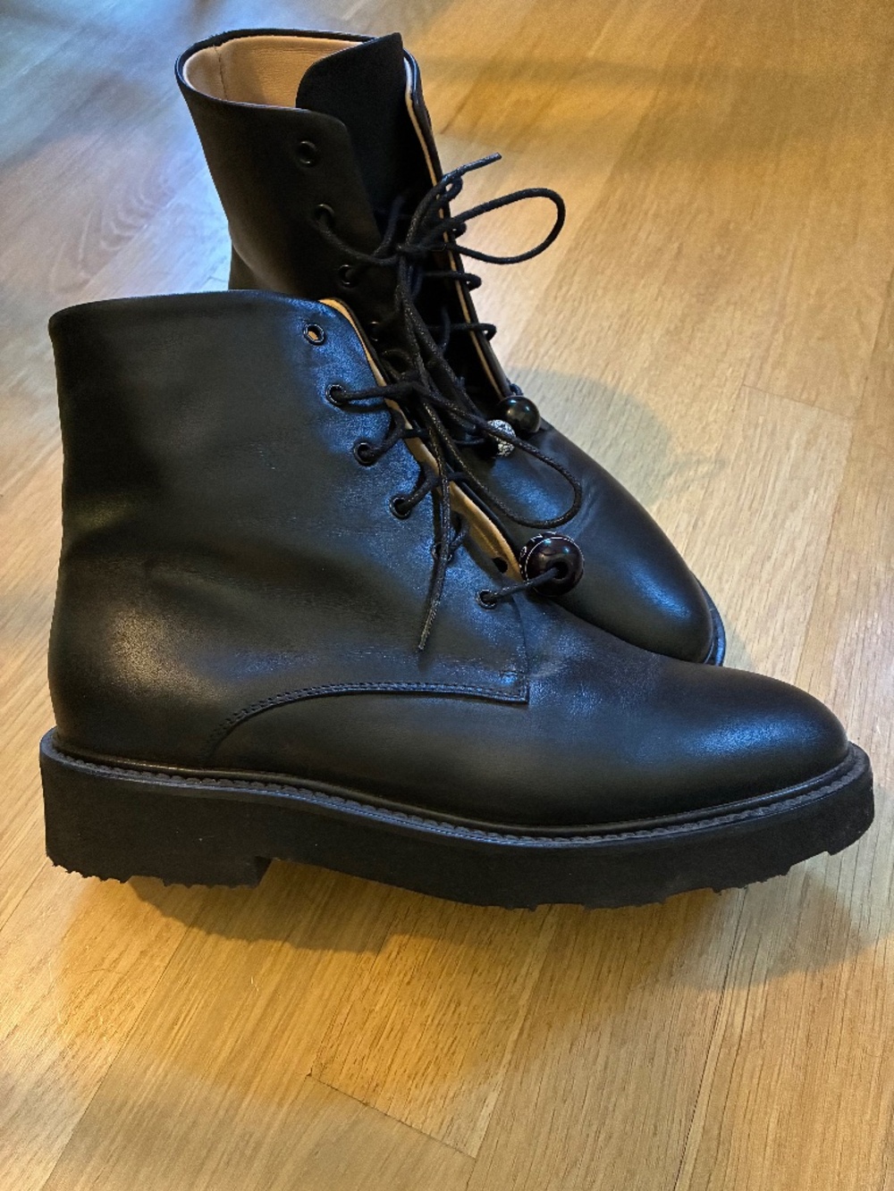 Like New - Dear Frances Park Boot size 6.5